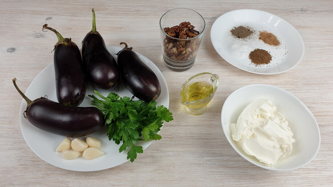 Рулеты из баклажанов с сыром и грецкими орехами рецепт – Греческая кухня: Закуски. «Еда»