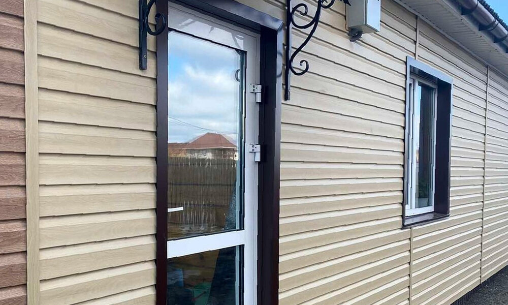 Сайдинг Альта-Профиль. Серия КАНАДА ПЛЮС Крашеный сайдинг | Люкс.  Источник фото  профиль Инстаграм @newdom38