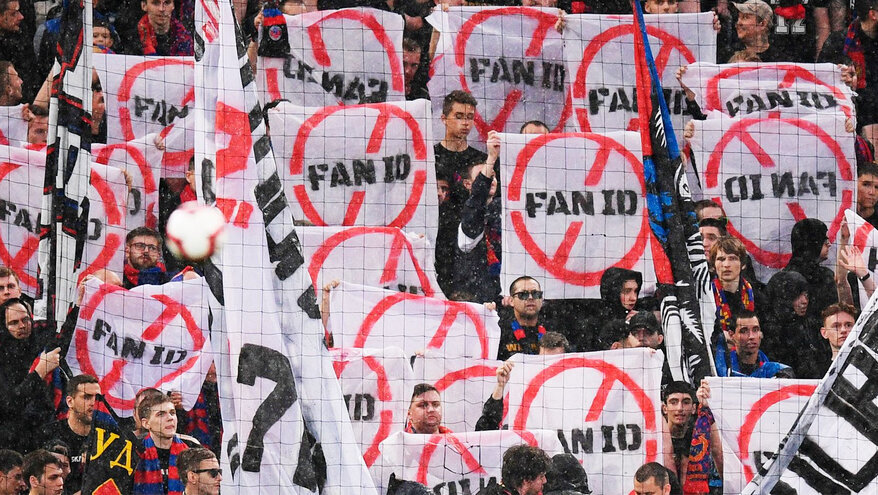 Кони против
