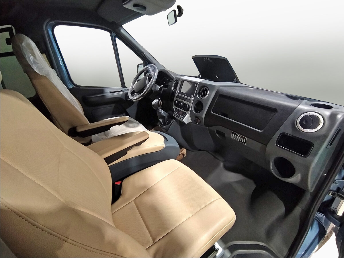 Передняя панель здесь пока от NEXT-а