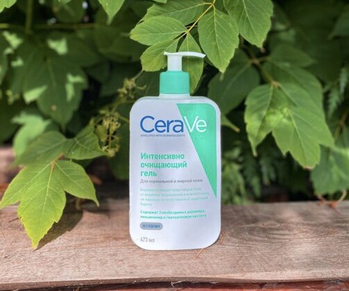 Очищающий гель CeraVe для нормальной и жирной кожи