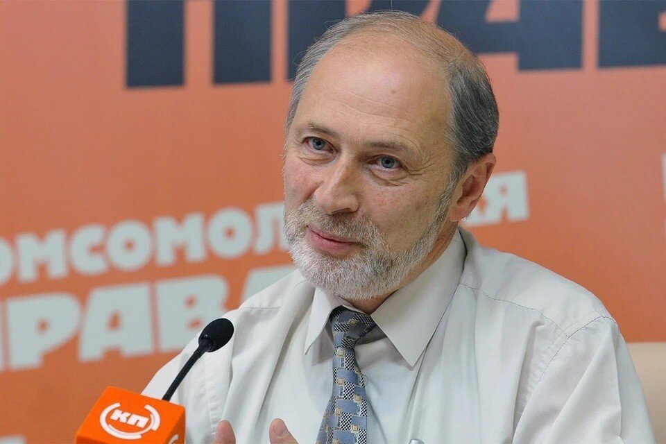     Роман Вильфанд Анатолий ЖДАНОВ