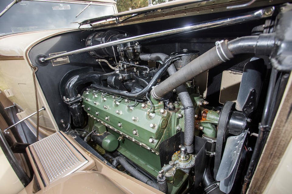 Packard Twin-Six Coupe Roadster'1932 Могучий V12