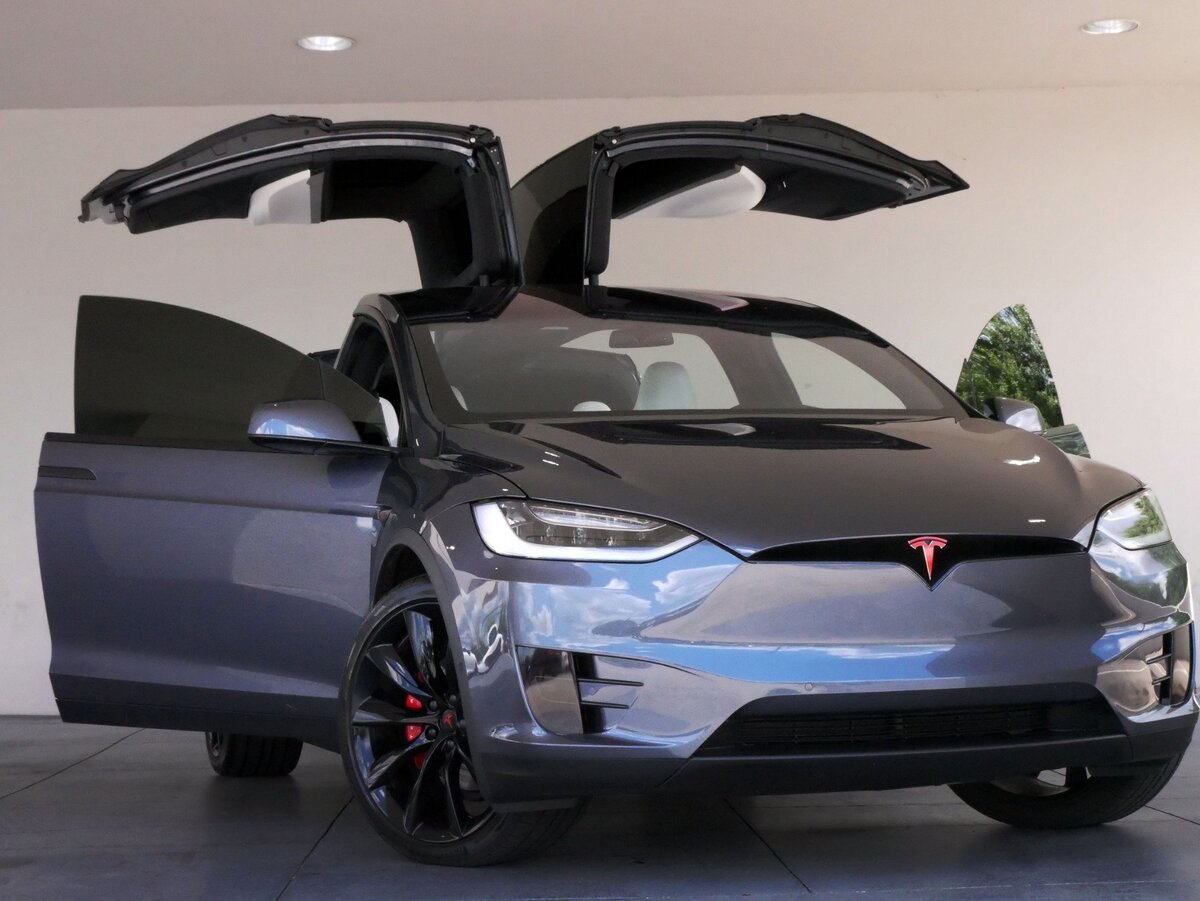 Tesla Model X – стильный и высокотехнологичный автомобиль будущего | Всё и  про Всё | Дзен