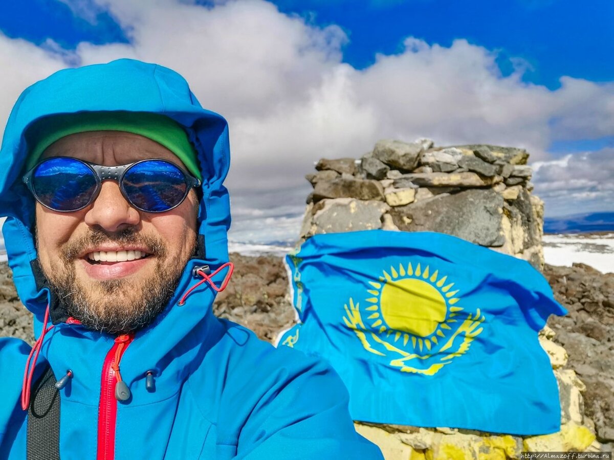 Андрей Гундарев (Алмазов) на высшей точке Финляндии на горе Халти (1324 м) в рамках проекта "Корона Европы"