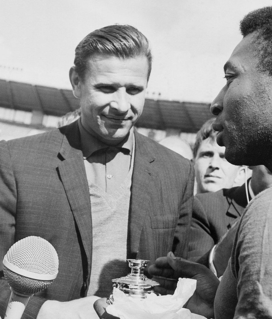 Пеле считал  Яшина первым другом за пределами Бразилии!