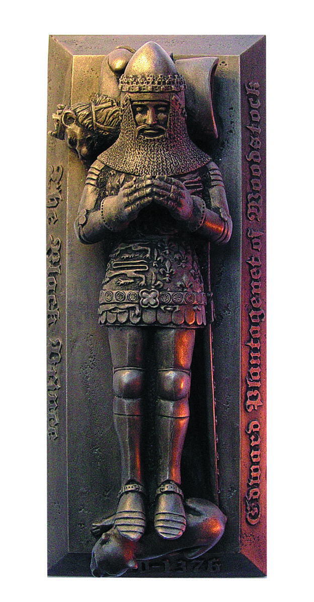 Надгробье Эдуарда Черного Принца. То ли доспехи у него были черненые, то ли душа черная.