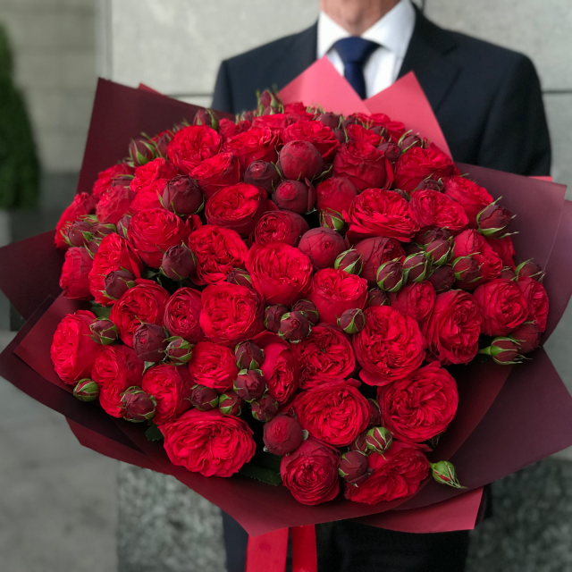 Букет из 55 роз Red Piano
