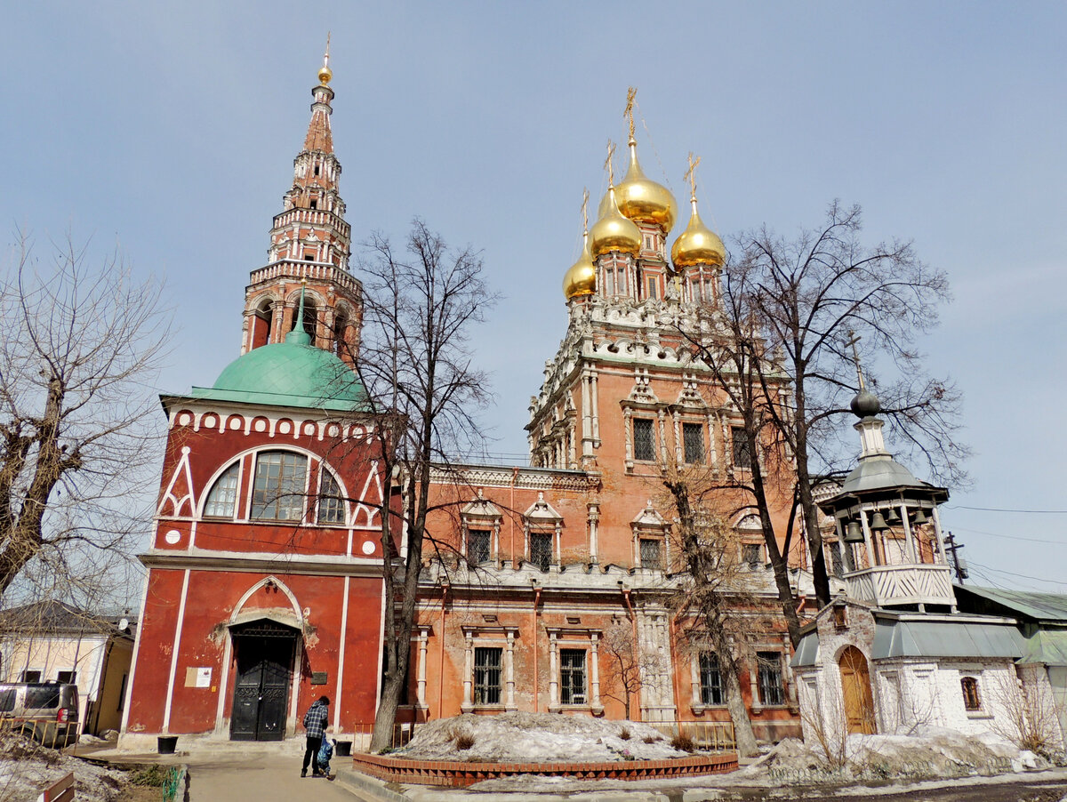 воскресенская церковь москва