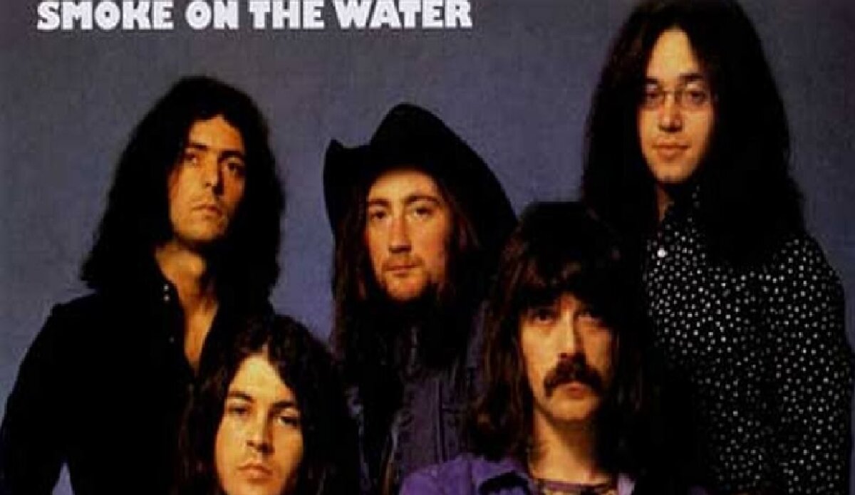 Смок он зе вота. Deep Purple Smoke on the Water. Дип пёрпл Смок он зе Ватер. Дип перпл дым над водой. Дип пёрпл дым над водой Smoke on the Water.
