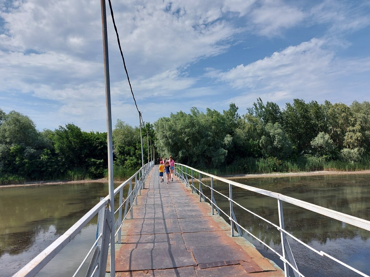 мост на остров Буян