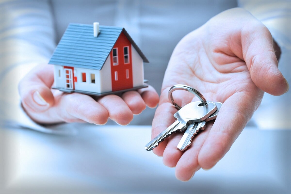 В этой статье я расскажу вам не о пресловутом “пассивном доходе” на краткосрочной сдаче квартир в аренду, а о способах превратить аренду в полноценный бизнес, вполне успешный и довольно доходный.