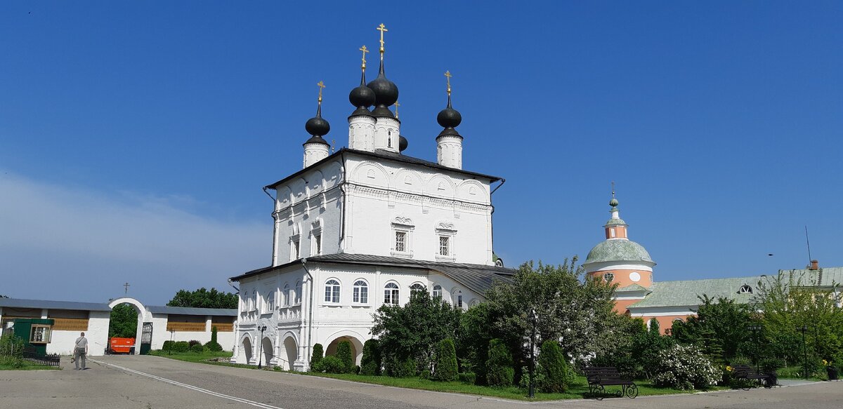 Белопесоцкий монастырь фото Свято-Троицкий Белопесоцкий женский монастырь Объективно о жизни Дзен