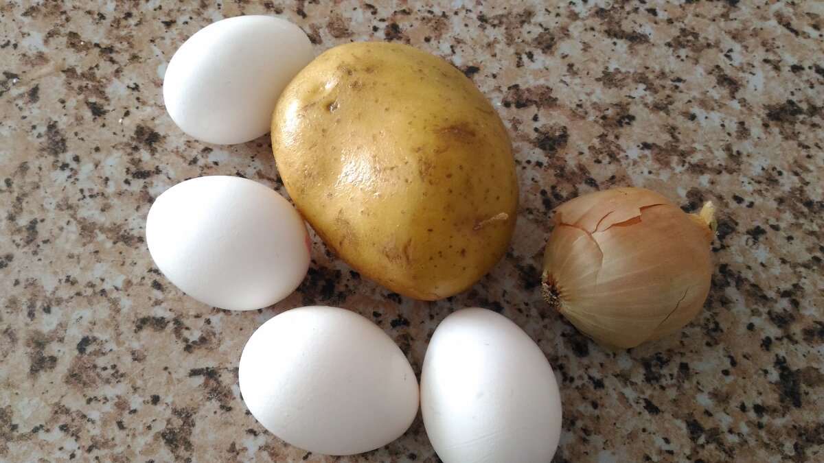 Авторское фото для канала Девчонки Поварёнки. Тортилья из картофеля