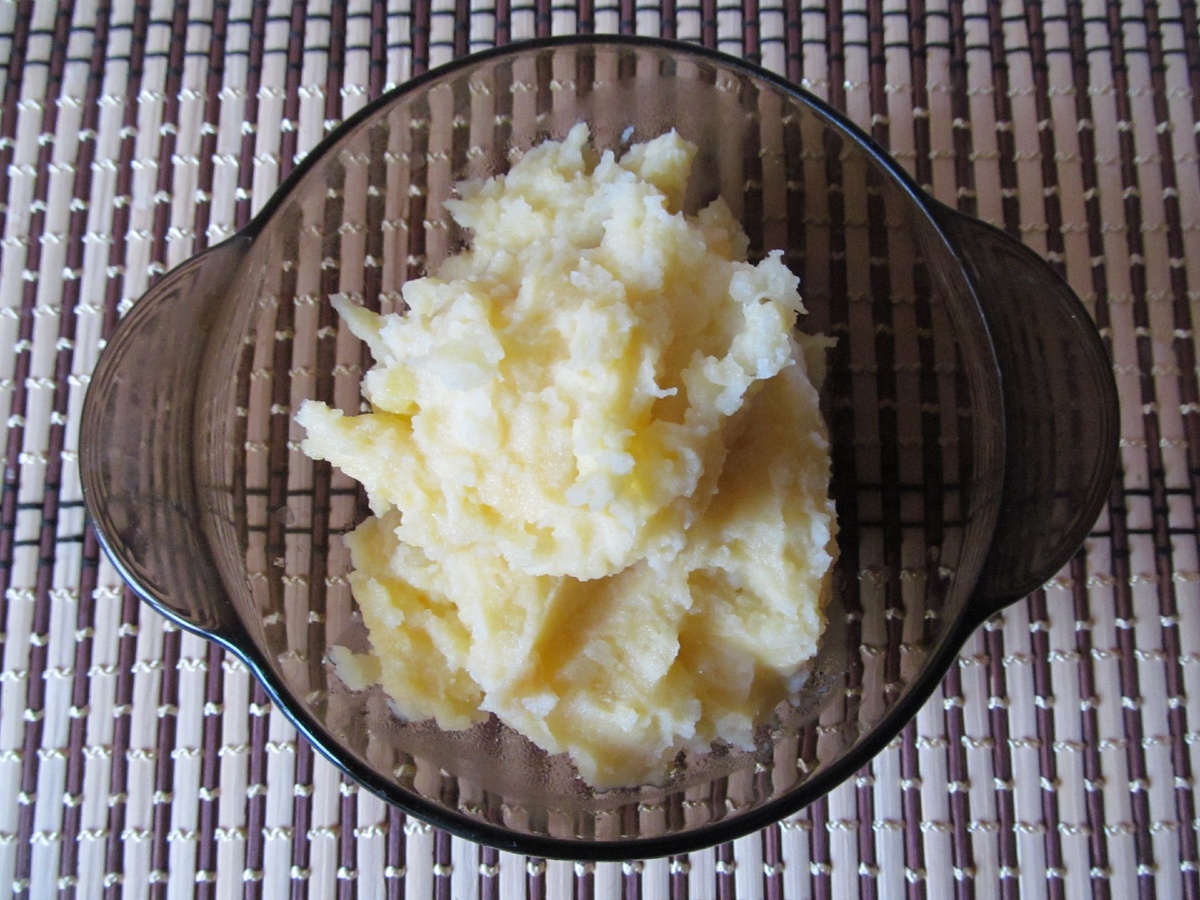 Зразы картофельные с мясной начинкой