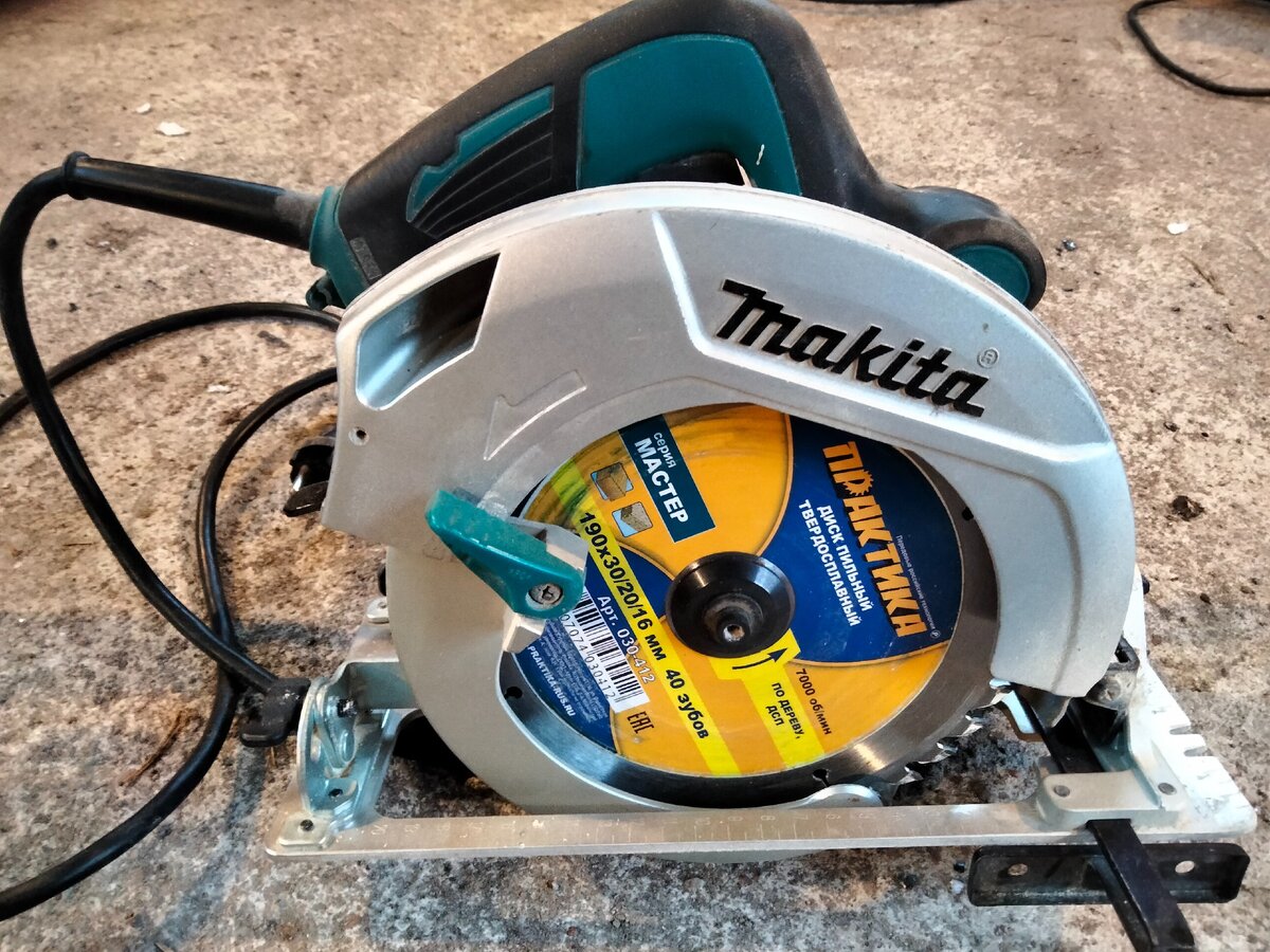 Дисковая пила Мakita HS7601