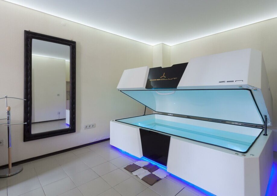 Капсула, похожая на ящик, куда совсем не хочется сыграть раньше назначенного срока...