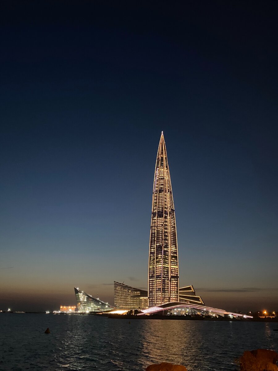 Лахта центр - новая доминанта Приморского района 