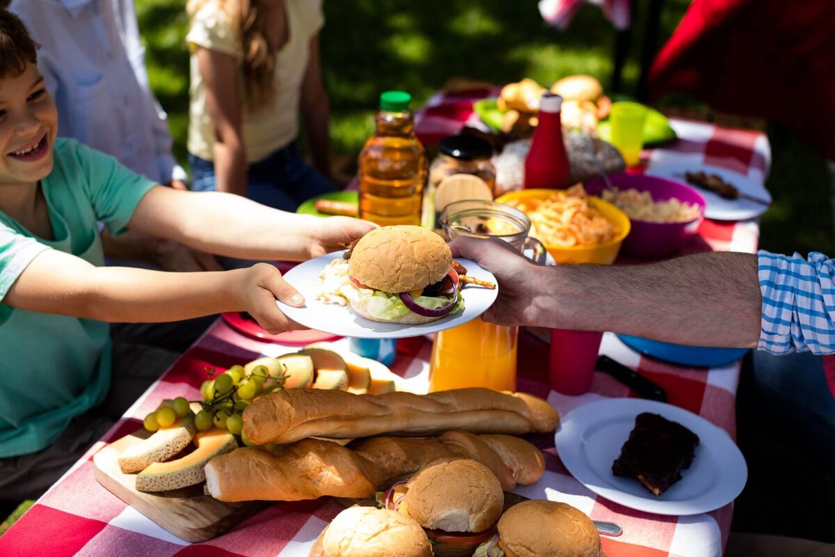 Фото с https://elements.envato.com/