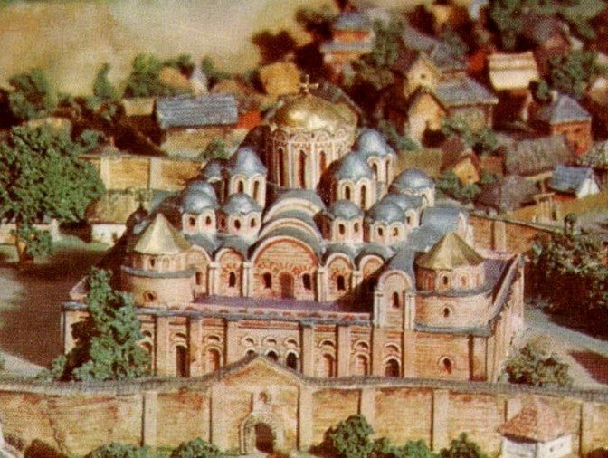 Фотография с сайта mal.tukalinsklib.ru