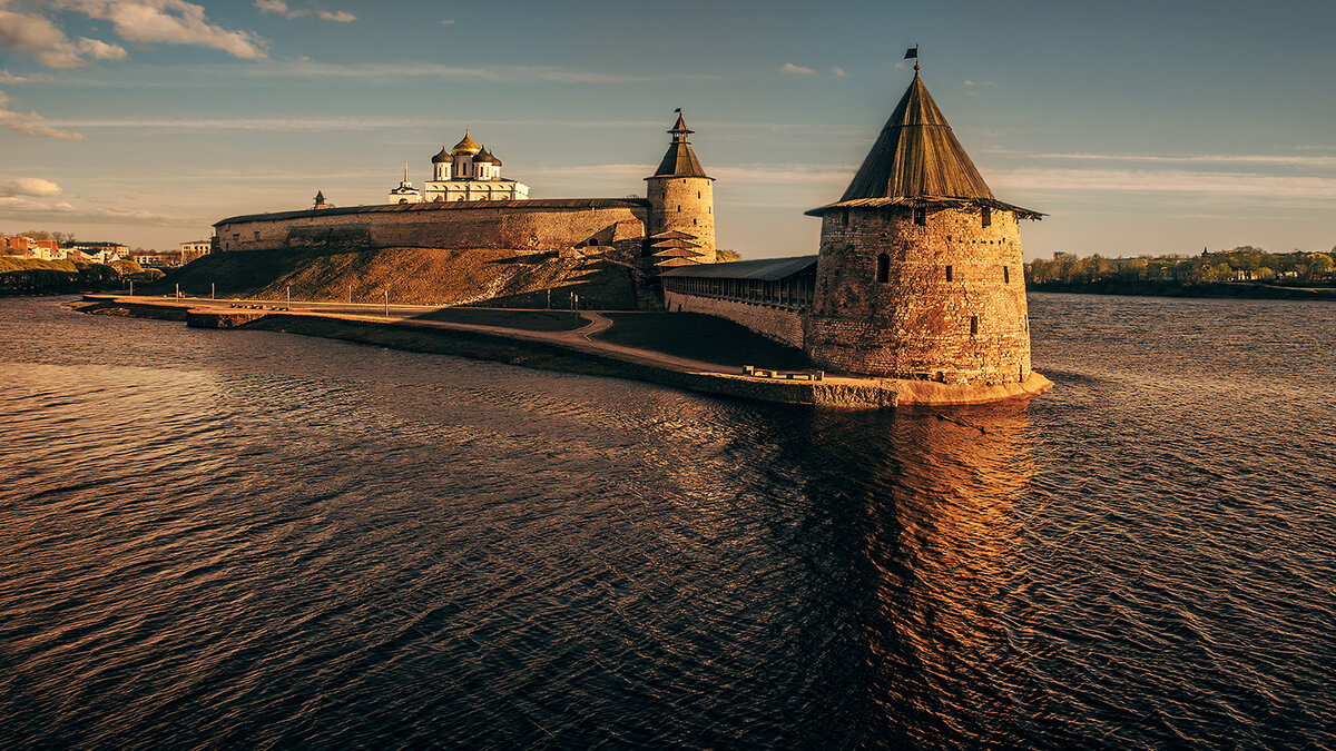 Фото Александра Сергеева (с).