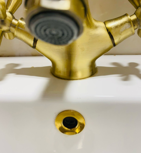 Обрамление перелива для раковины