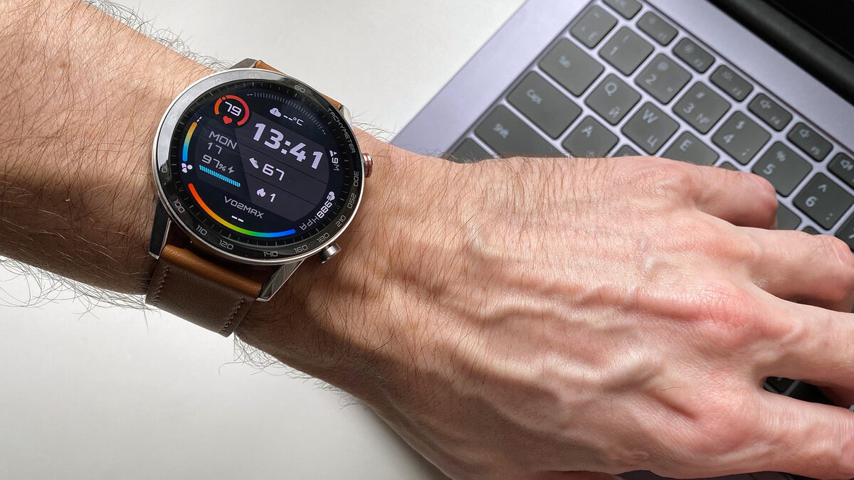 Honor Magic Watch 2 (Фото предоставлено Dgl.ru)