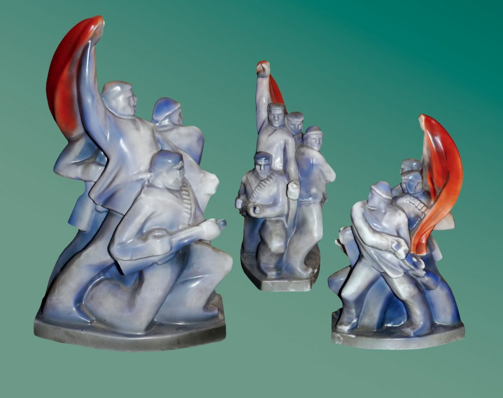 Андрей Бембель Скульптурная группа «Октябрь», 1930. ГФЗ им. Ломоносова © Книжный мир