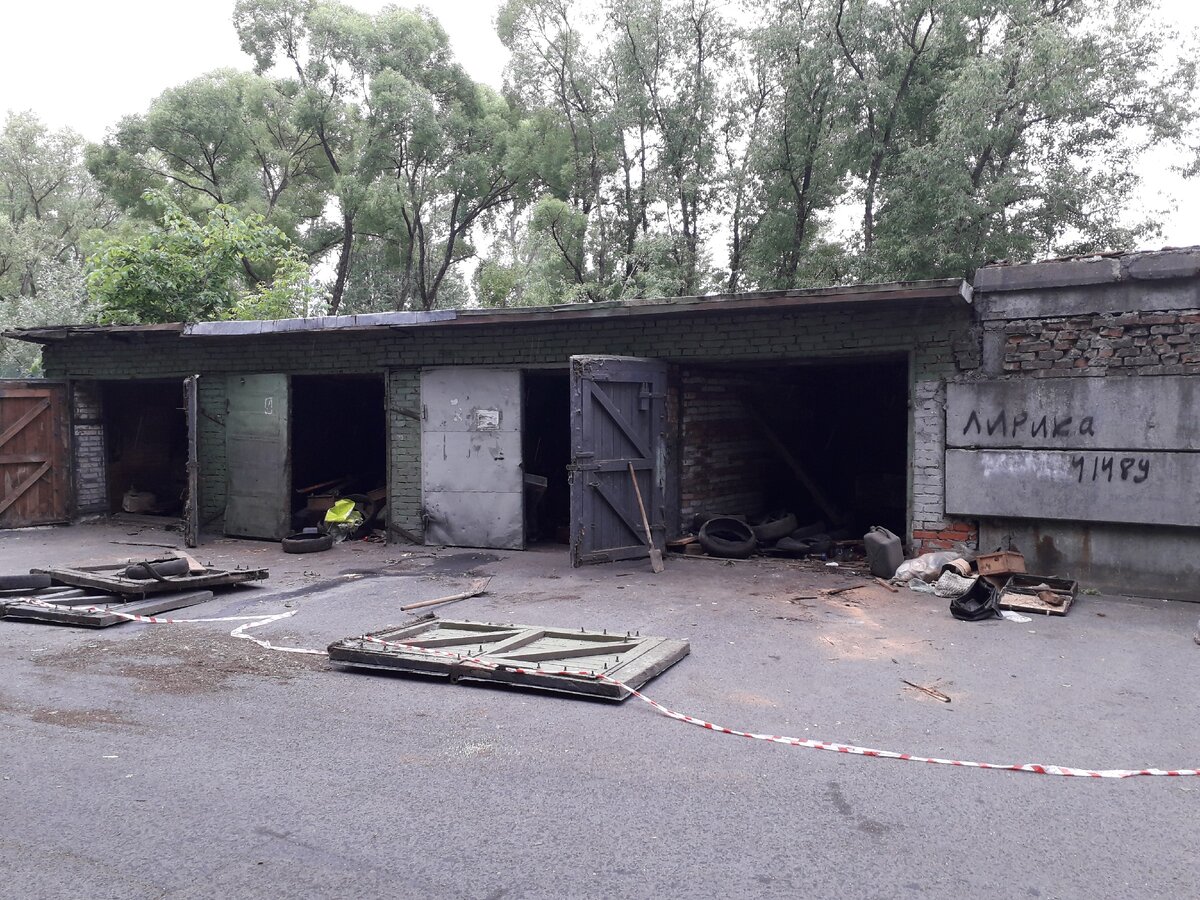 После вскрытия. Снимал автор.