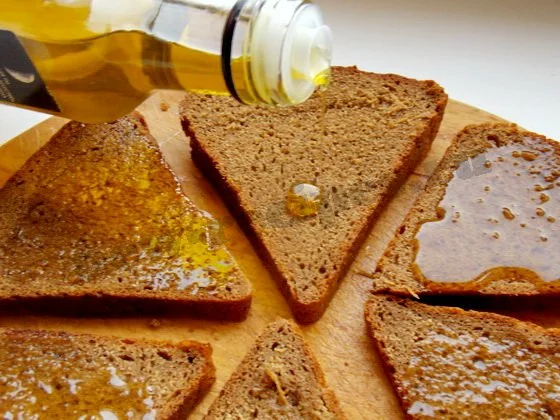 Растительное масло в хлебе