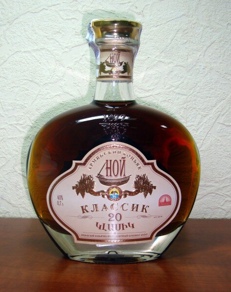  
Коньяк Ной Классик 20 лет
40%,0.7l