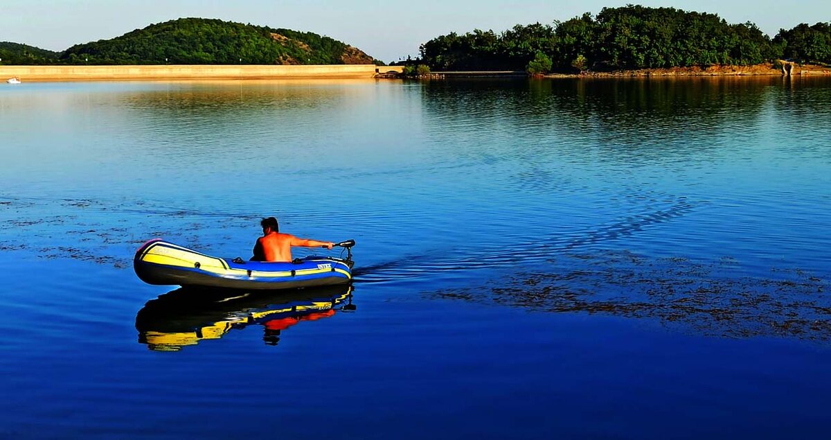 Борско озеро