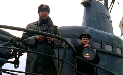 Кадры из сериала «Конвой PQ-17» (2004 год; режиссёр – Александр Котт)