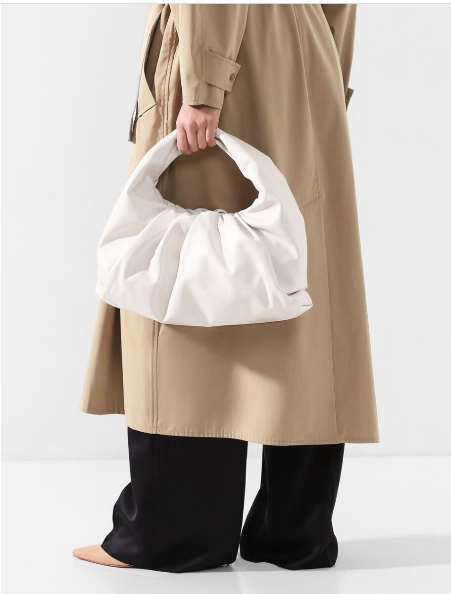 Листайте галерею. Самая удобная сумка на свете от Bottega Veneta