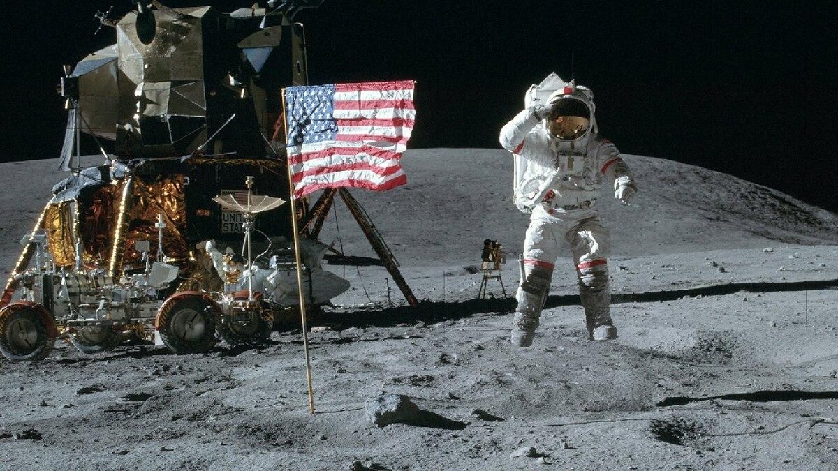 Как американцам удалось высадится на Луну 50 лет назад, если это проблема и для современных технологий?