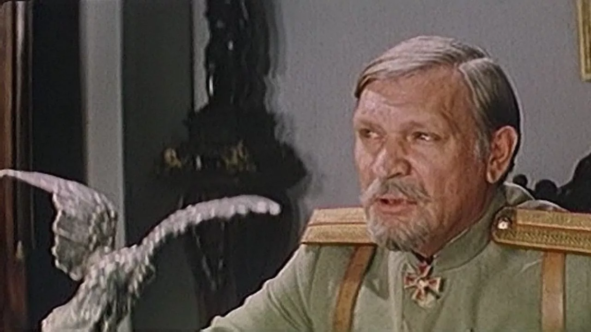 Срочно губчека. Фильм срочно губчека 1982. Губчека постер. Срочно губчека. Художник трощенков плакаты.