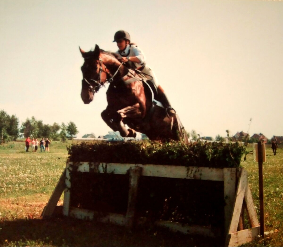 мы с Галиссей на кроссе, препятствие Хердель