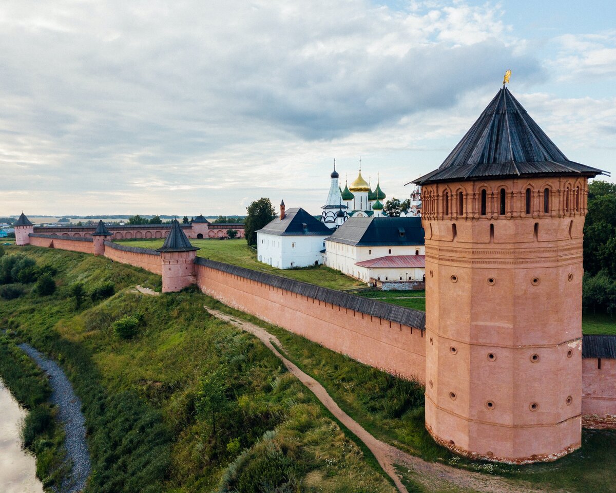 Суздаля крепость монастырь