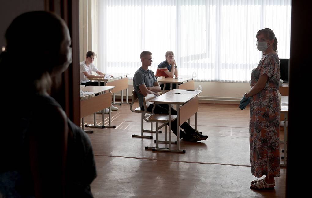В ведомстве отметили, что сейчас достаточно сложно спрогнозировать, когда стабилизируется ситуация в стране, а также когда будут сняты все ограничения