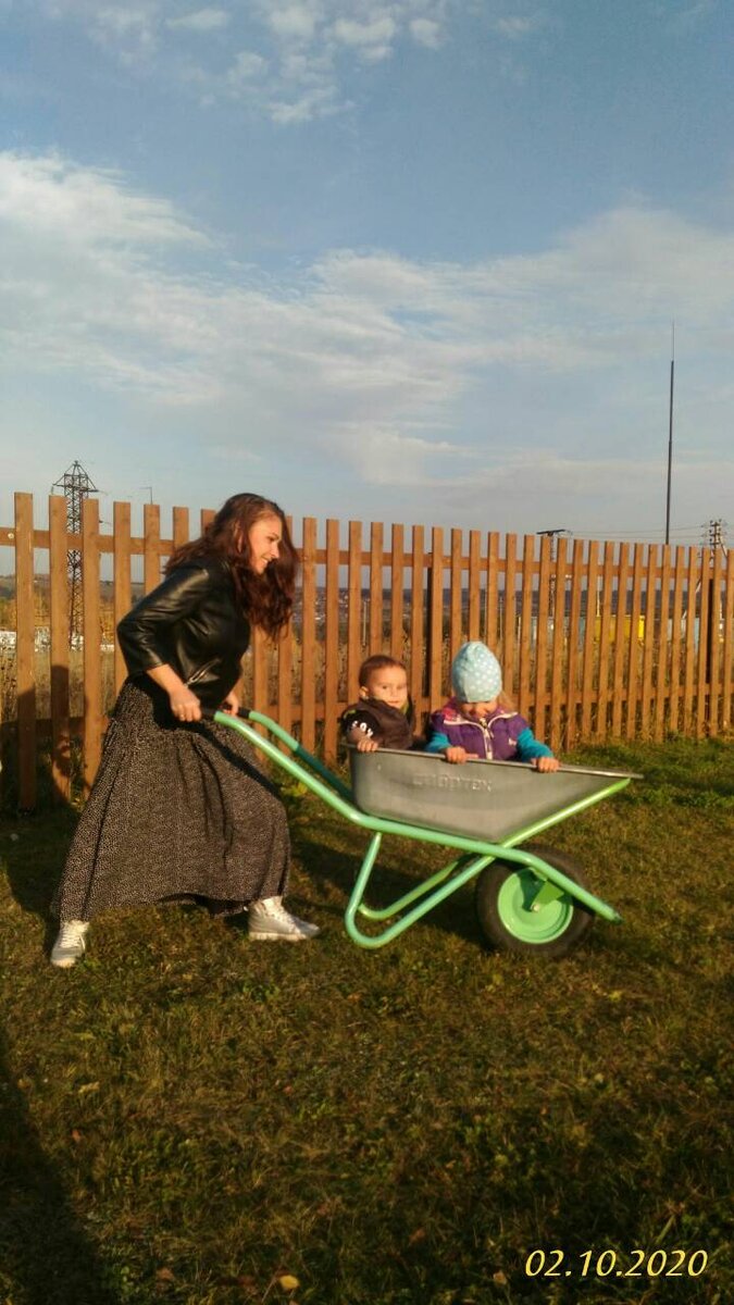 Деревенские будни )))