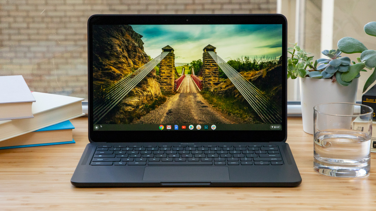 Google Pixelbook Go (фото взято с https://www.techradar.com)