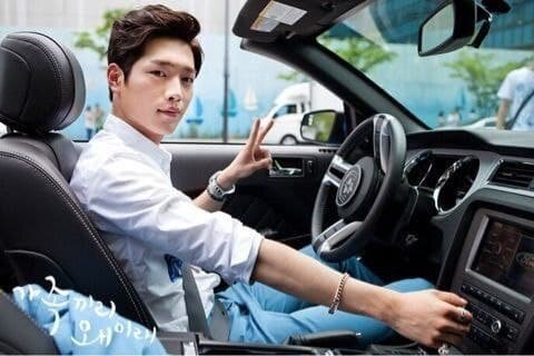 Жгучий плейбой! Фото Indiansova.kamrbb.ru