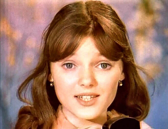 Дая Смирнова похожа на Надежду Румянцеву :: Забавные сходства