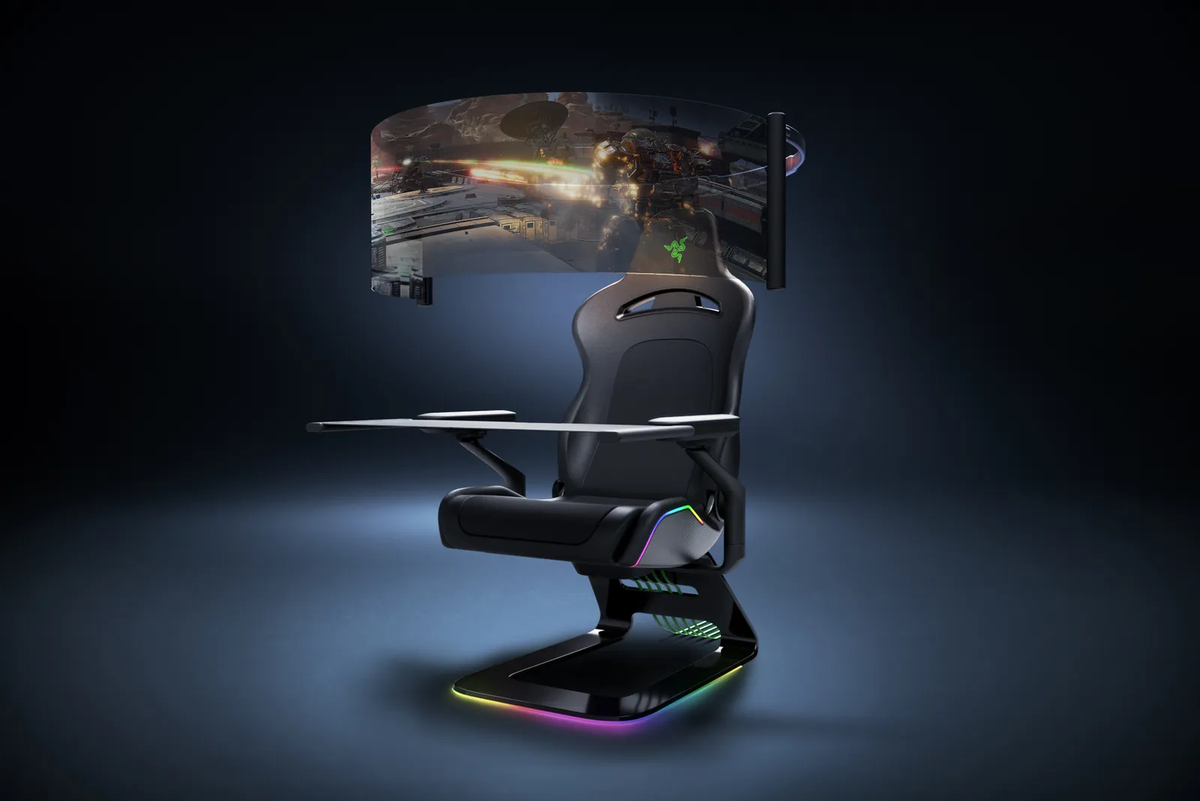 Игровое кресло Razer с гигантским рулонным экраном