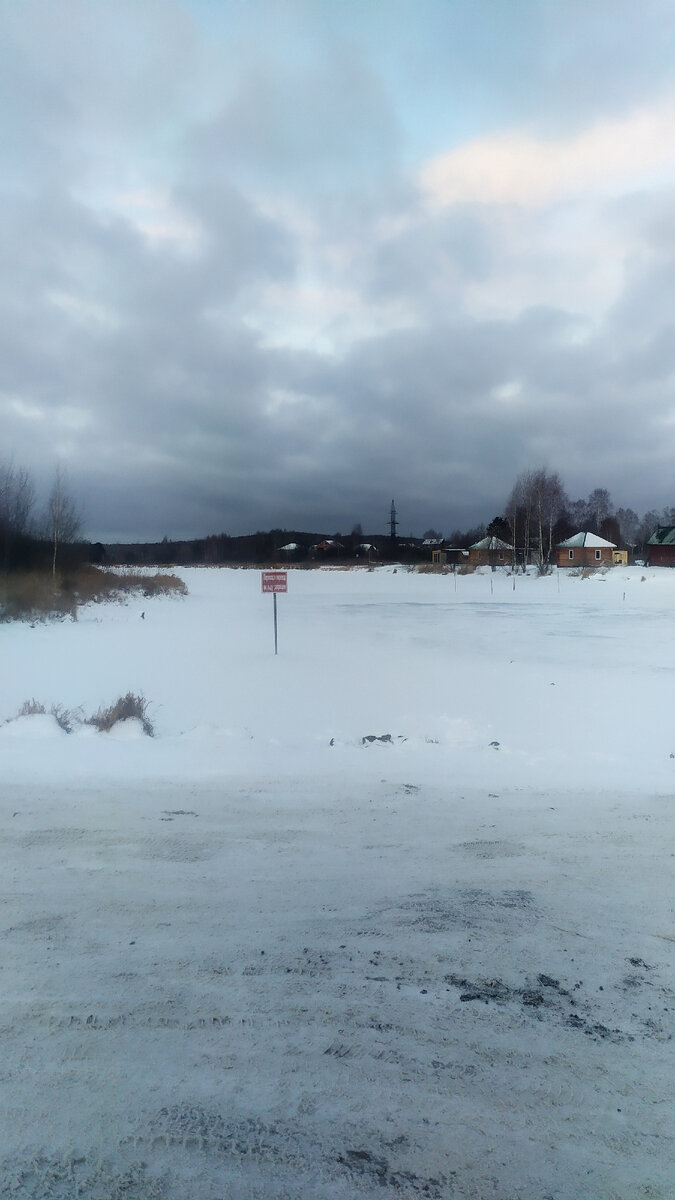 Прогулки не дают унывать)