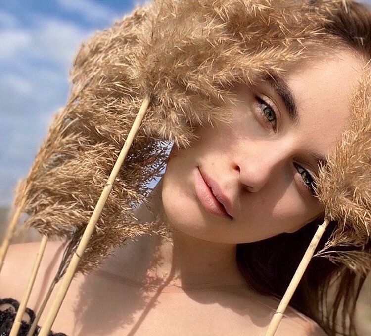 Алена (Инстаграм - princessavdo)