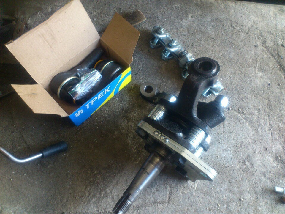 Газовые амортизаторы.