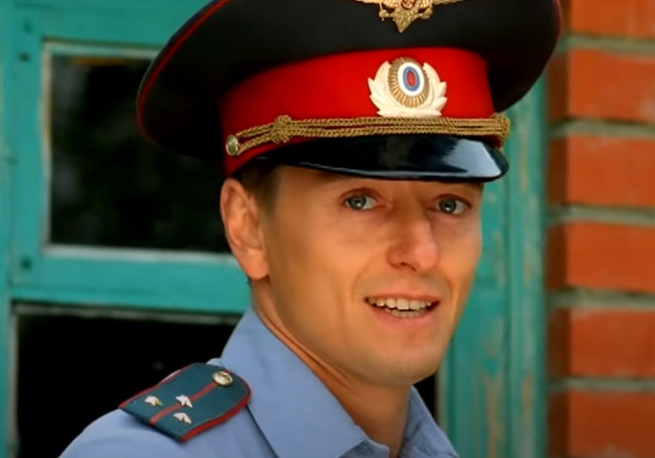 Кадр из сериала "Участок" (2003)