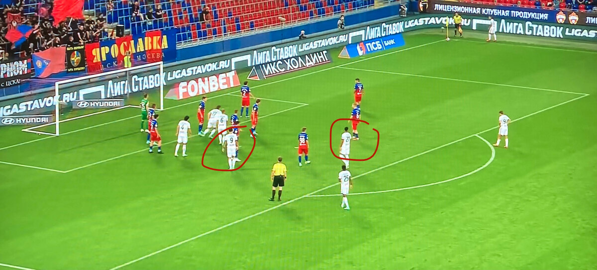 Неправильный разбор игроков, пассивность Облякова, Бистровича и Тикнизяна привезли первый гол