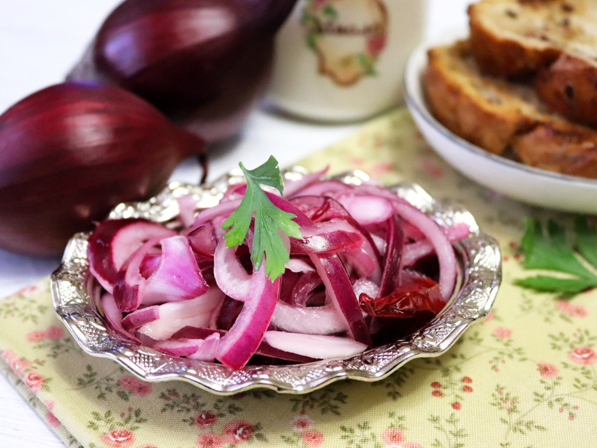 Острый маринованный лук | Вкусномир - домашние рецепты. | Дзен